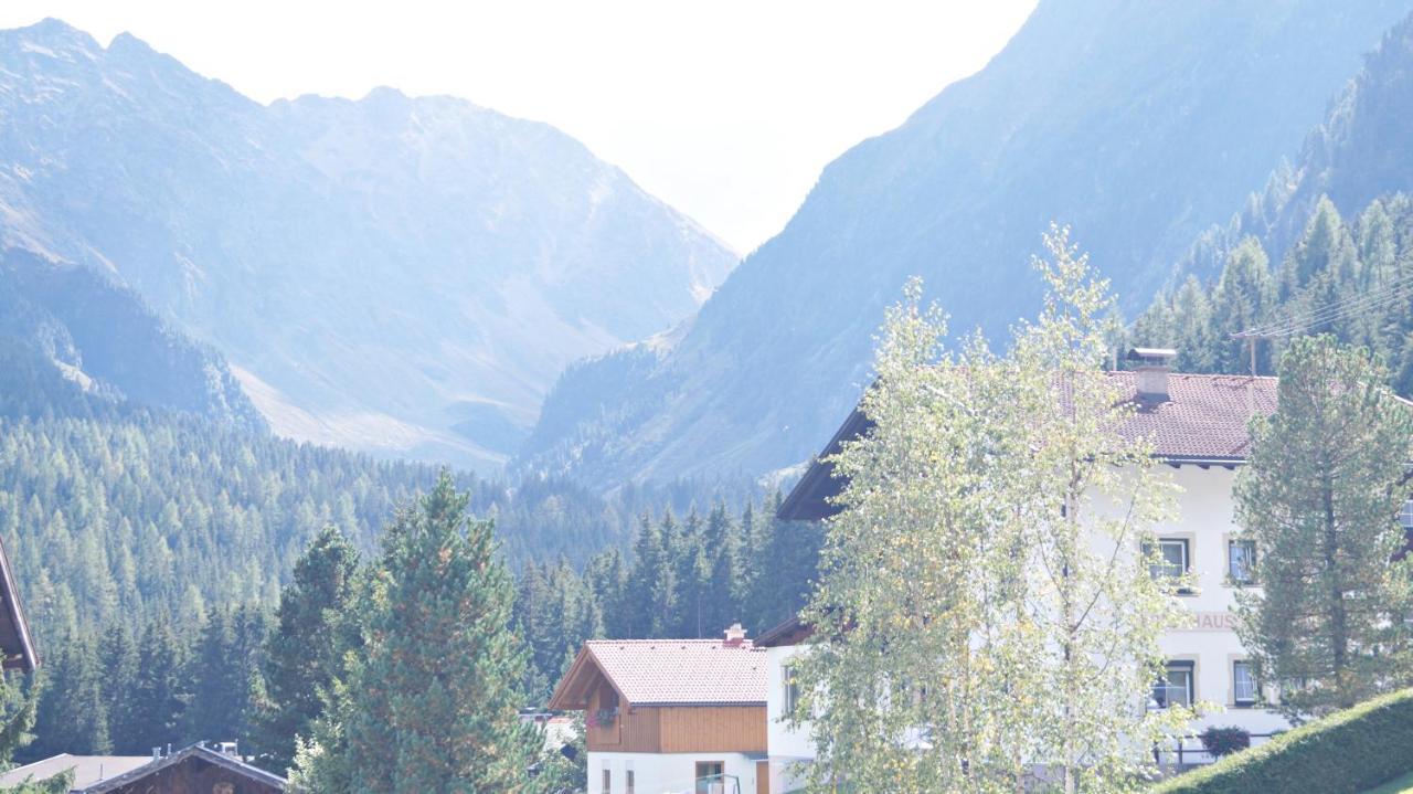 Pension Alpenrose Sankt Sigmund im Sellrain Kültér fotó